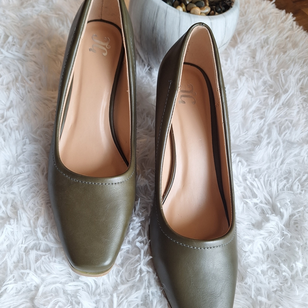 Olive Green Women's Pumps